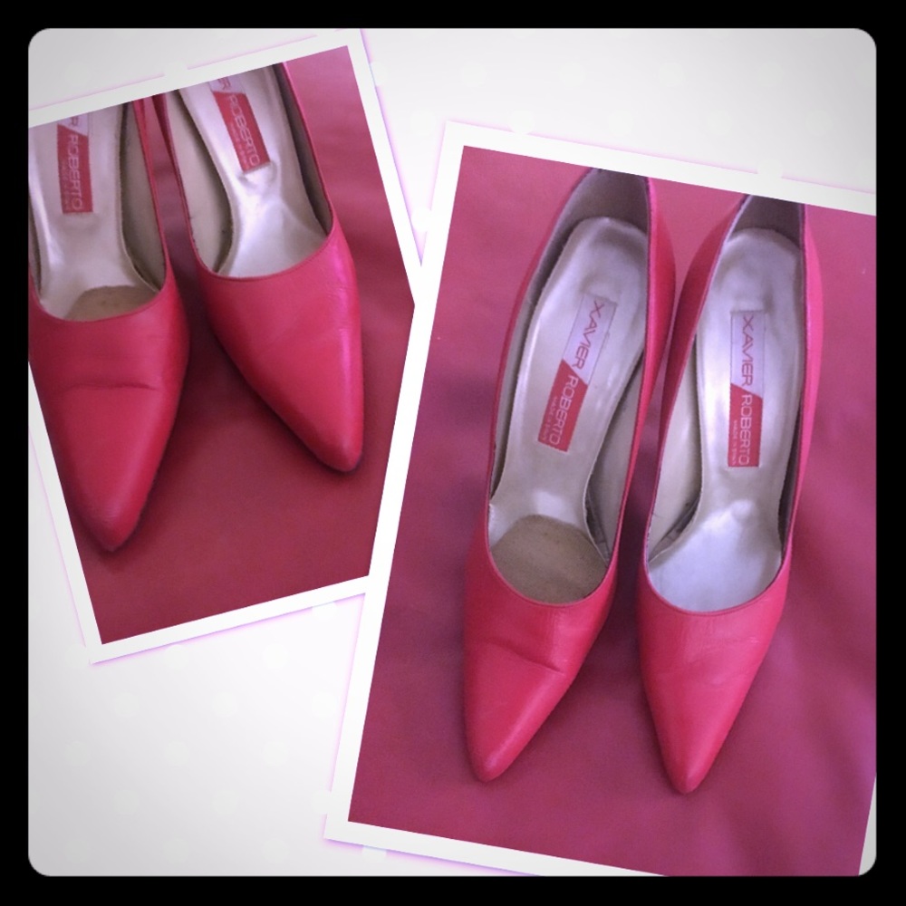 Red Vintage Xavier Roberto Pumps
